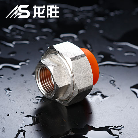 一般做代理水管利潤多高？能有多少？經營困難嘛？